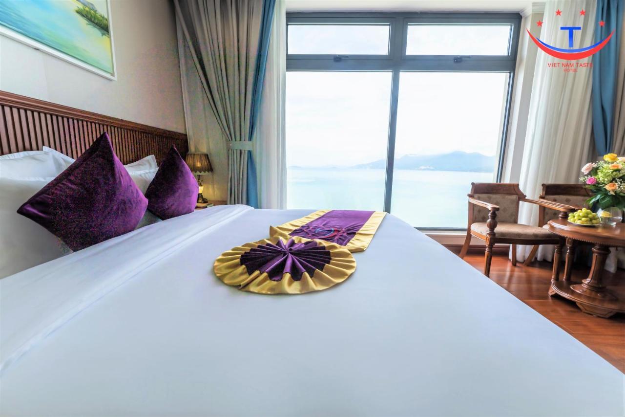 Vietnam Taste Hotel Quy Nhon - Beachfront Екстер'єр фото