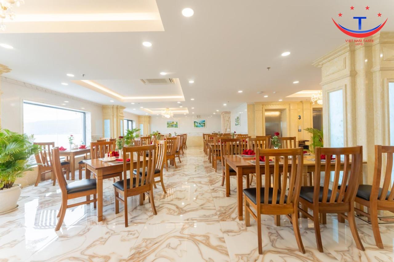 Vietnam Taste Hotel Quy Nhon - Beachfront Екстер'єр фото
