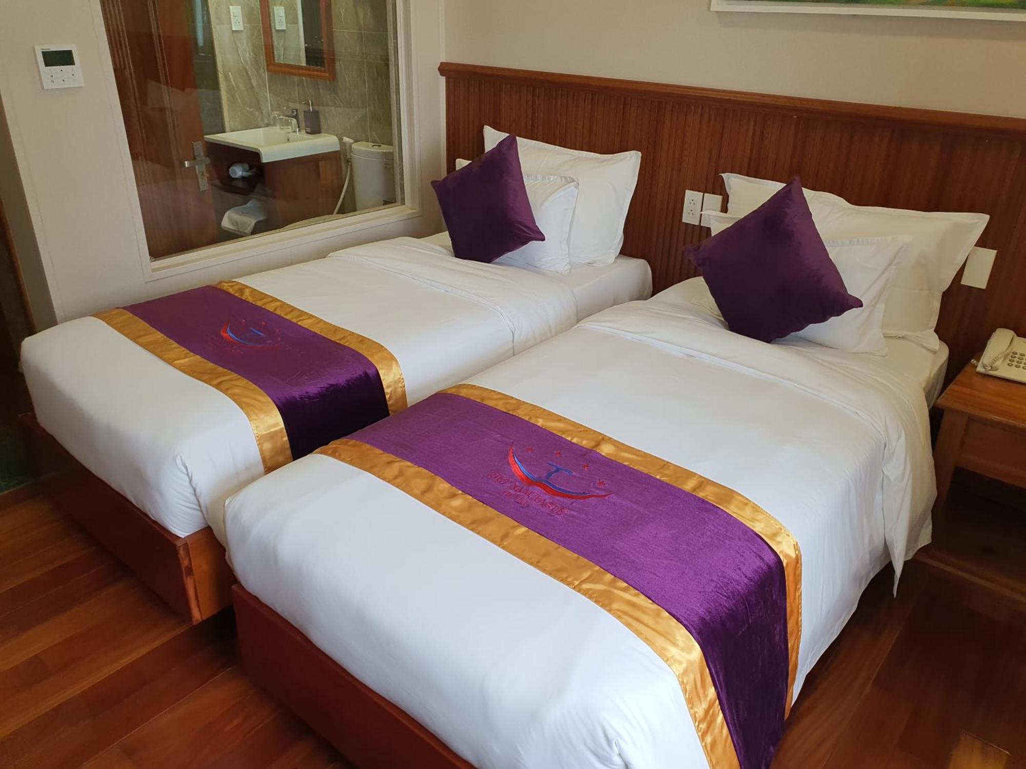 Vietnam Taste Hotel Quy Nhon - Beachfront Екстер'єр фото
